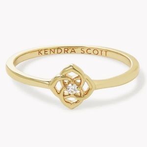 🌸KENDRA SCOTT FLEUR GOLD BAND RING - 14K GOLD/WHITE DIAMONDS - SIZE 6
